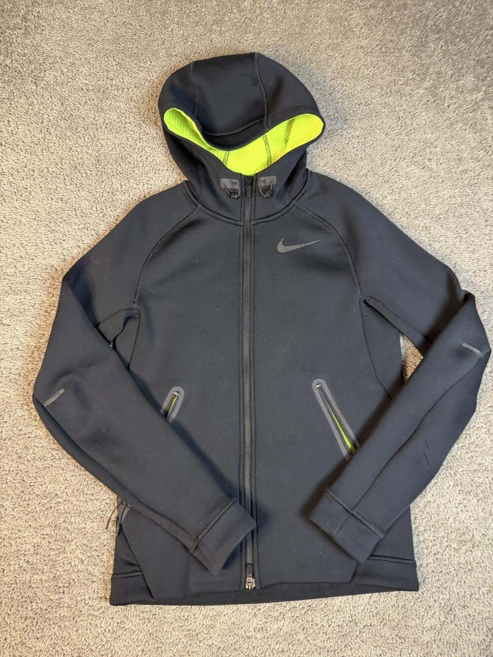 Nike Jacket Mens S Black Therma-FIT Windbreaker Hooded Lined Full Zip Pockets